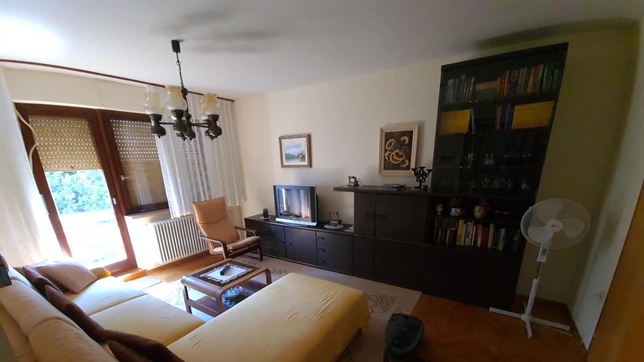 Apartment Ajdna Zirovnica Kültér fotó